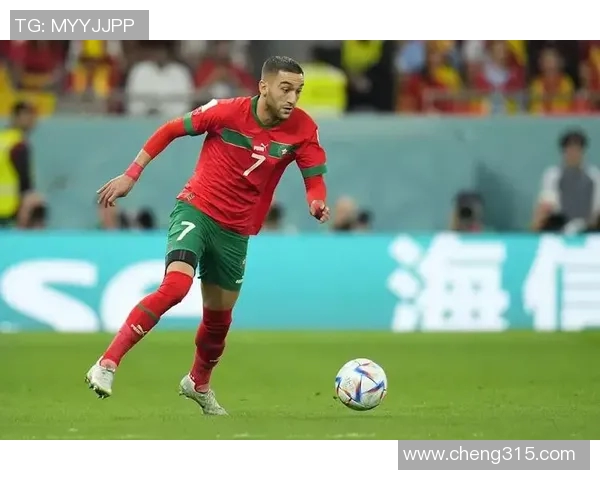 摩洛哥足球明星崛起之路 揭示背后的奋斗与荣耀